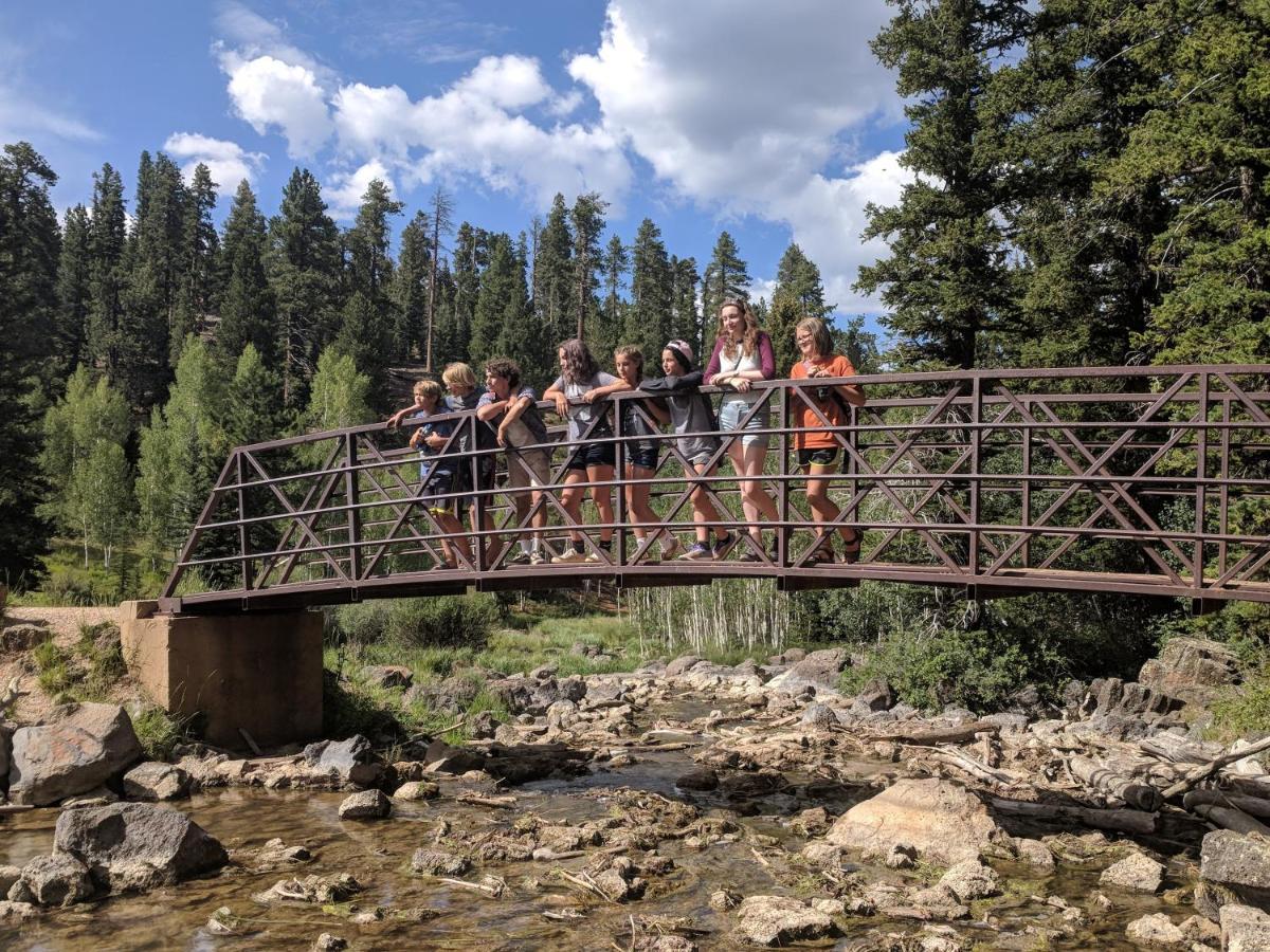 Duck Creek Village Pinewoods Resort And Rv Park מראה חיצוני תמונה