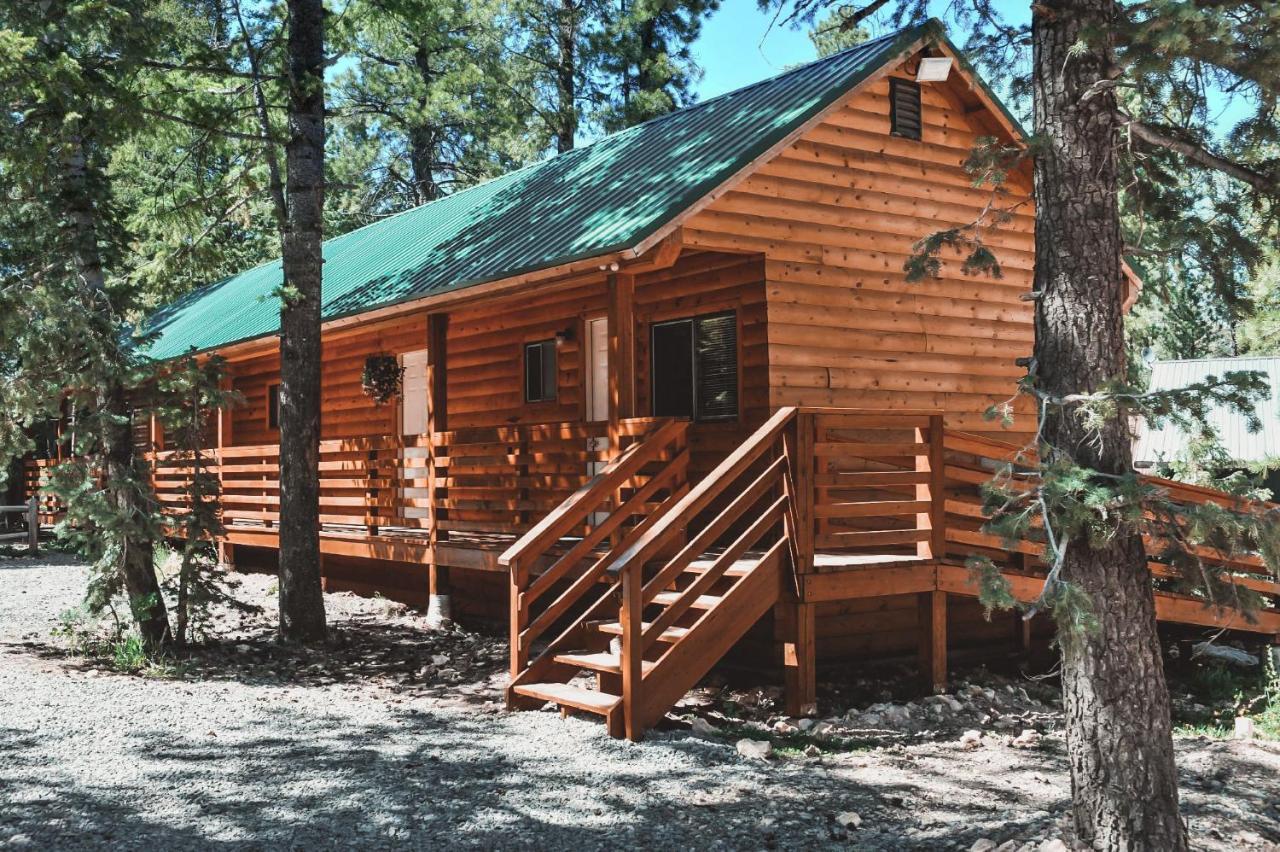 Duck Creek Village Pinewoods Resort And Rv Park מראה חיצוני תמונה